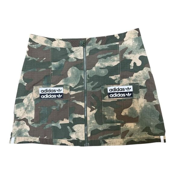ADIDAS Originals Women’s ED7456 RYV Patch Pocket Camo Skirt Size M - Picture 2 of 10